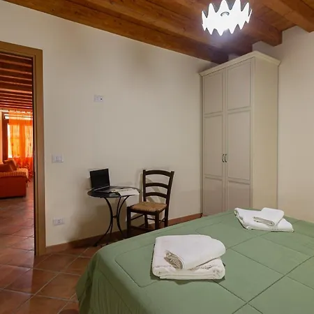 B&Sicily - La Casetta Incentro Apartman